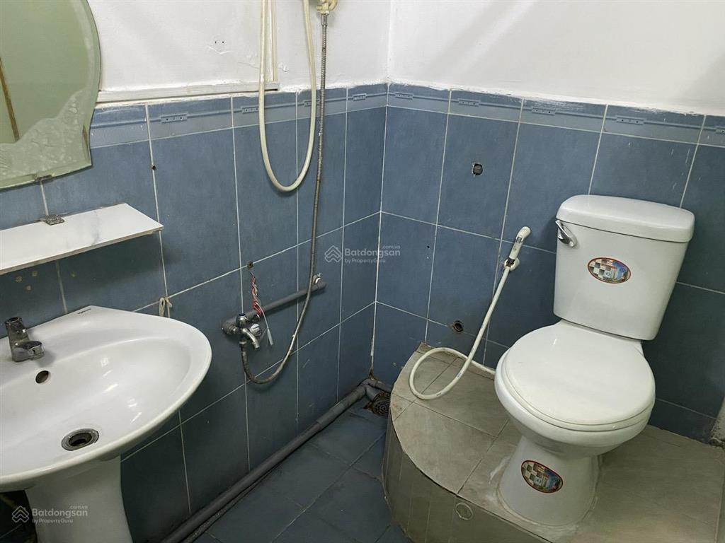 Cho thuê căn hộ nhà mặt tiền đường điện biên phủ