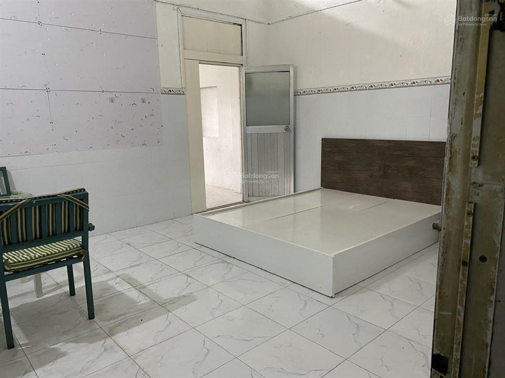 Cho thuê căn hộ nhà mặt tiền đường điện biên phủ
