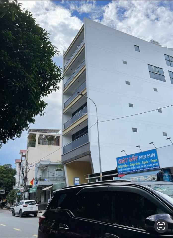 Hàng ngộp bank ! ngay tân hương  tp  8 x 20m 6 tâng thuê 150tr/th giá 25 tỷ