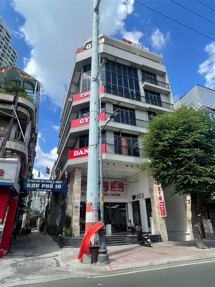 Bán tòa nhà ngay khu phan xích long  pn  7 x 20m  6 tầng  thuê 130tr/th giá 24 tỷ