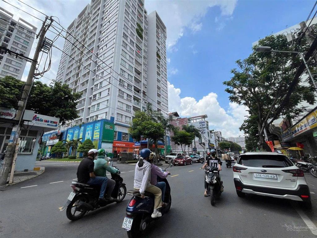 Mặt tiền trường công định  tb  7 x 23m(150m2)  hầm 8 tầng giá 35 tỷ