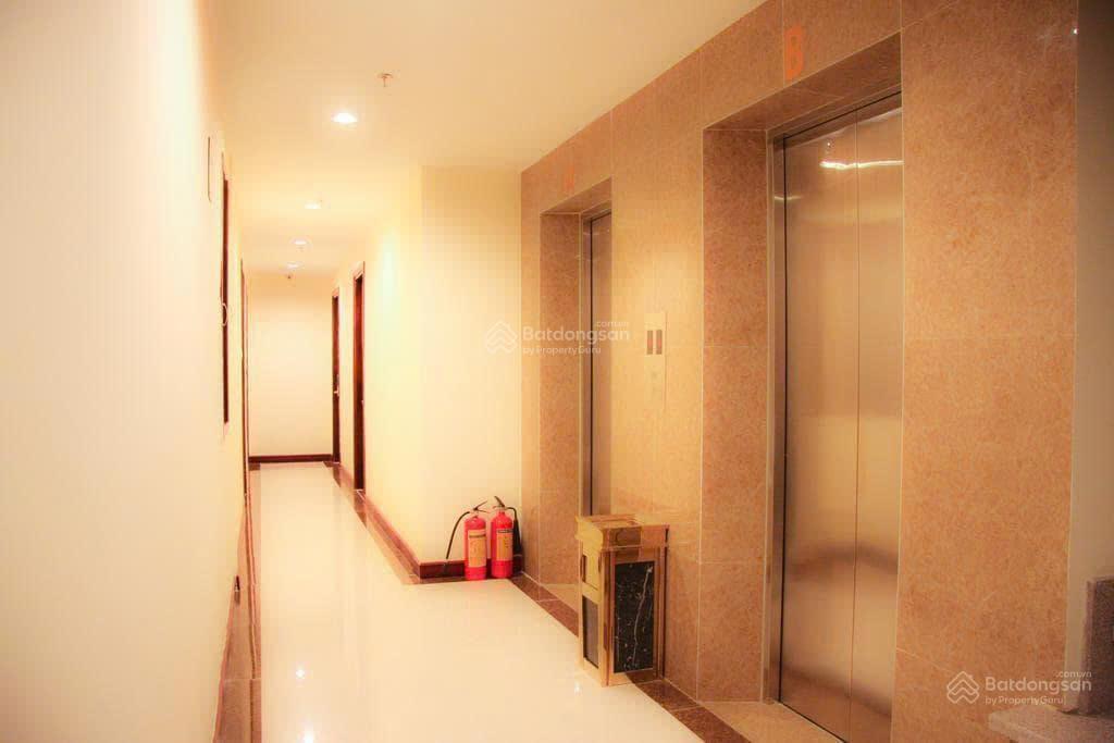 Mặt tiền nội bộ đường hoa phú nhuận5,6 x 16mhầm 4 tầnghđt  60tr/th giá 24 tỷ tl