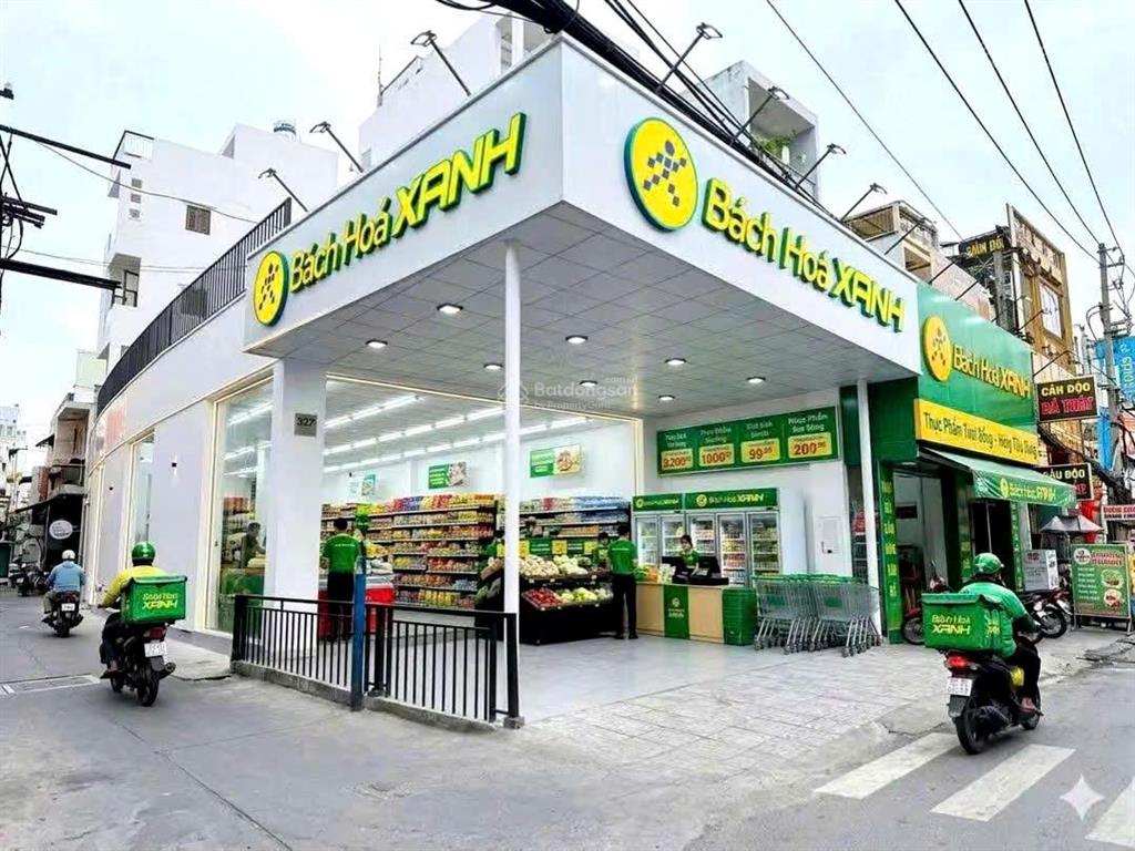 Gấp gấp gấp ! góc 2mt cách mang tháng tám  8 x 26m  thuê  170 tr/th giá 38,5 tỷ