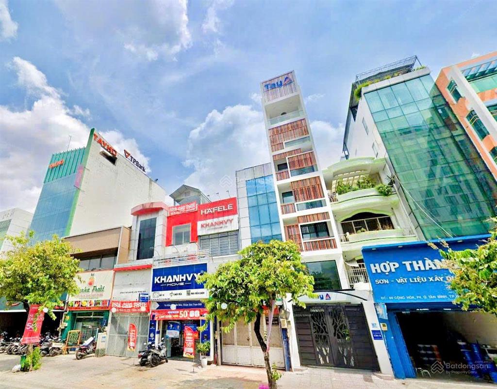 Hđt 100tr/tháng toà nhà quang trung  gv  180m2  6 tầng giá 18 tỷ