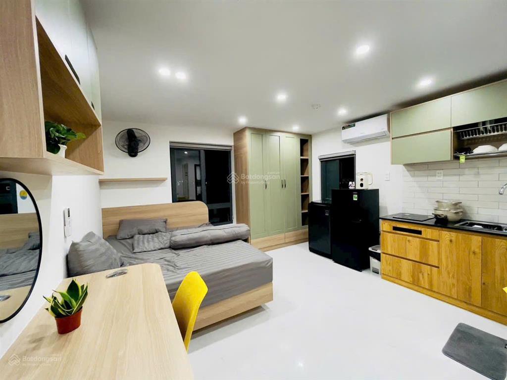 Bán nhà đường lê quang định  bình thạnh  10 x 20m  hđt 150tr/th  5 tầng giá 30 tỷ