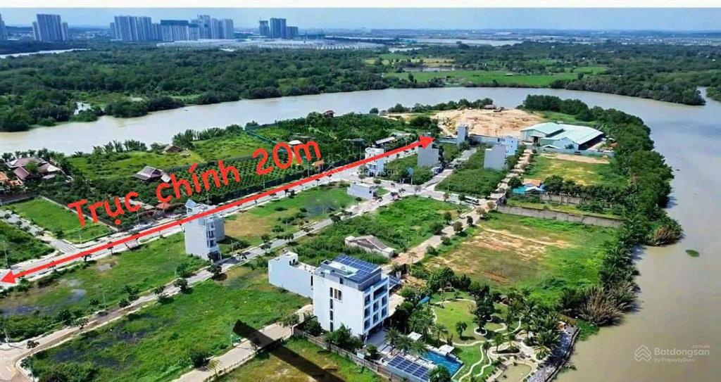 Lô mặt tiền 30m đảo kim cương q9