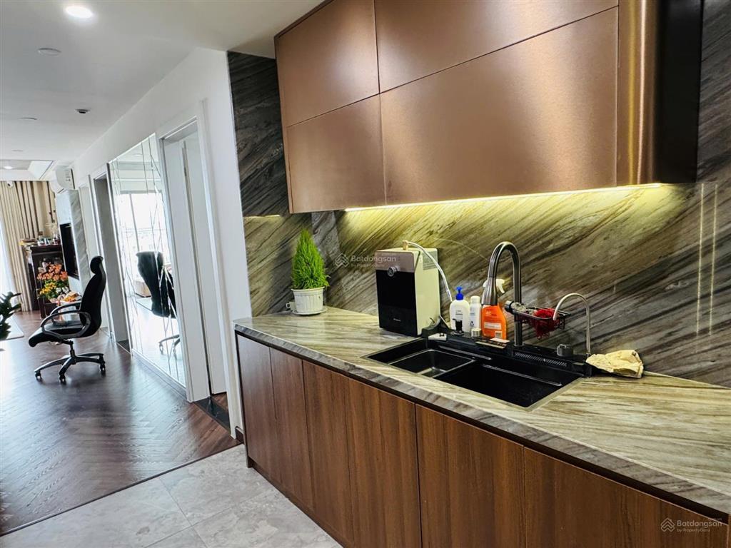 Chính chủ bán căn hộ 111m2, 3pn tại imperial plaza, 360 giải phóng, phương liệt, hà nội