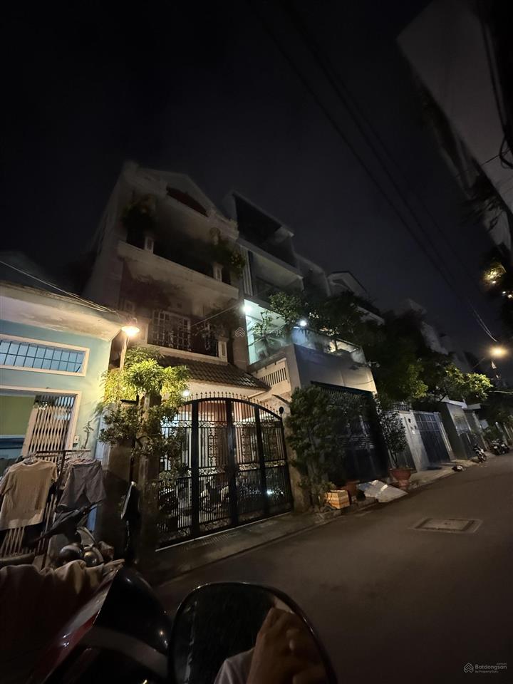 Nhà 4 tầng bề thế  117m2  ngay trương vĩnh ký  khu vực dân trí toàn các ông lớn chỉ 15.4 tỷ