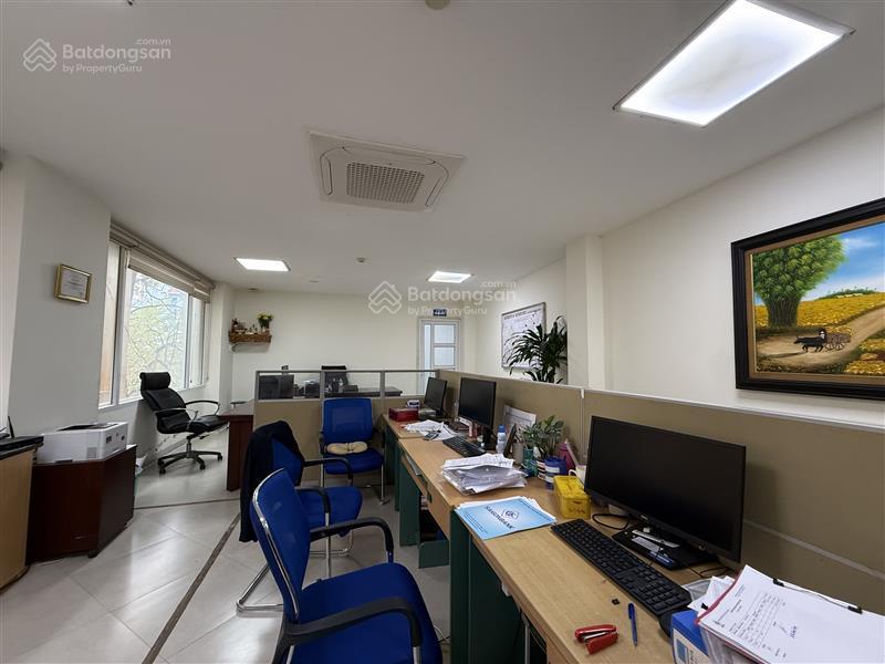 Cho thuê văn phòng đẹp trung tâm cầu giấy
