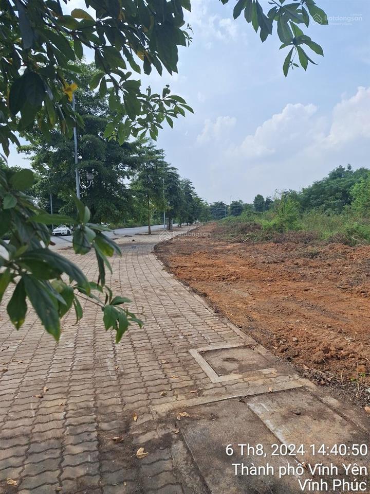 Đất nền nhà phố 192m2 có sổ đỏ, sát go mall, cạnh hồ đầm vạc và sân golf vĩnh yên, vĩnh phúc