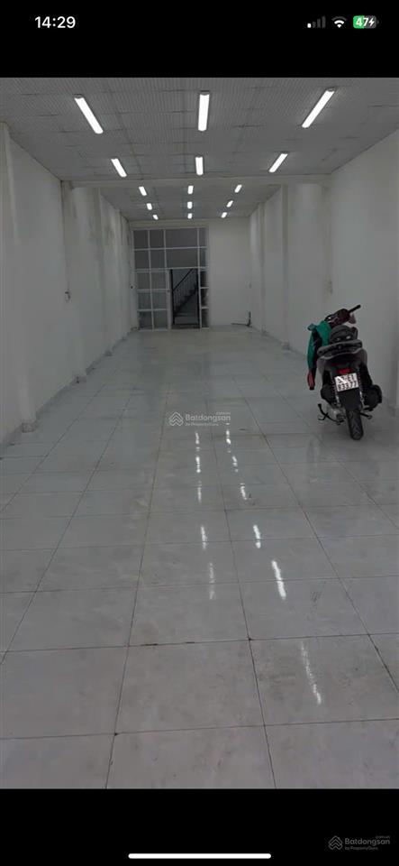 Bán nhà mặt tiền kinh doanh đường tỉnh lộ 10 giá rẻ 11,8 tỷ