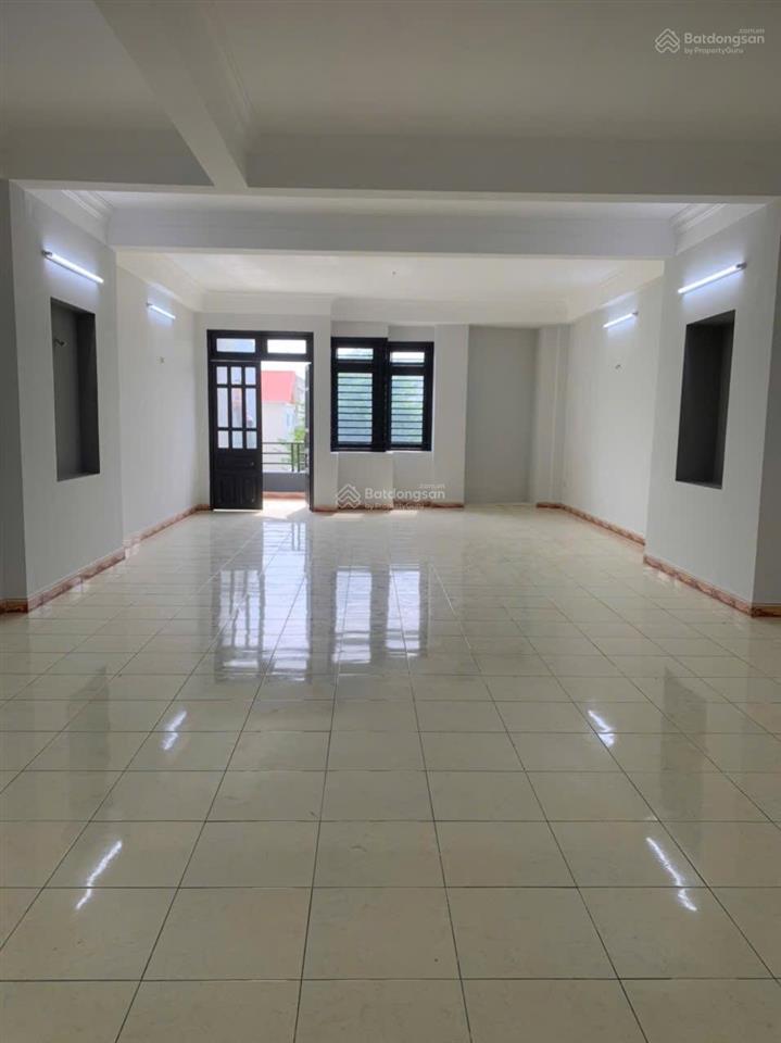 Bán nhà mặt tiền tại kdc khang điền, gia hòa, intreco 20,5tỷ, 156 m2, giá tốt hàng hiếm