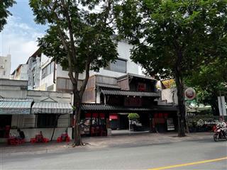 Bán nhà mt trần quốc thảo, p6, q3, dt 15x40m cn 600m2, hdt 300tr/tháng giá bán chỉ 310 tỷ