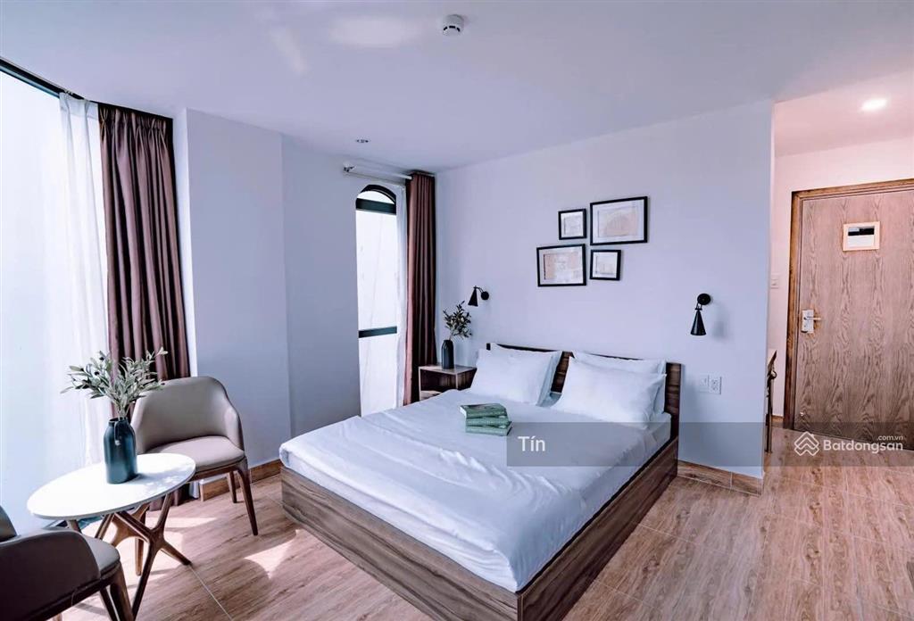 Hạ giá. bán khách sạn mặt tiền lý tự trọng phường bến thành,dt8x2012 tầnghdt 500trgiá 195 tỷ