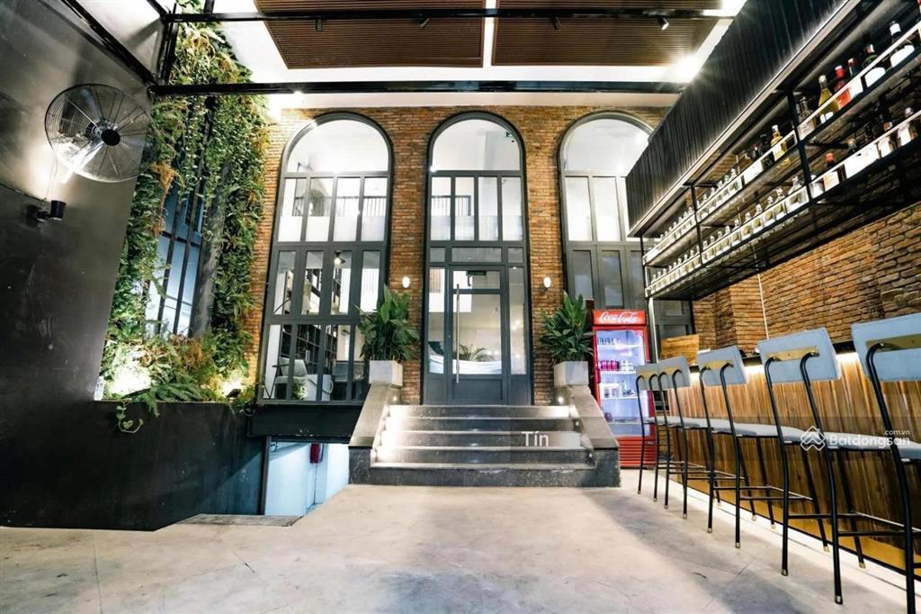 Hạ giá. bán khách sạn mặt tiền lý tự trọng phường bến thành,dt8x2012 tầnghdt 500trgiá 195 tỷ