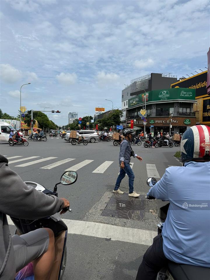 Hạ giá, bán nhà 2 mặt tiền cô bắc phường cầu ông lãnh,dt15x105 tầnghdt 200trgiá 48 tỷ