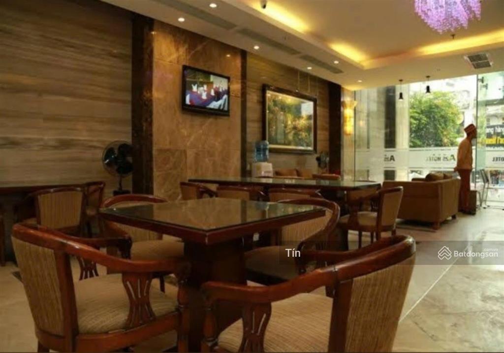 Bán khách sạn măt tiền nguyễn cư trinh phường bến thành,dt8x209 tầnghdt 500trgiá 95 tỷ