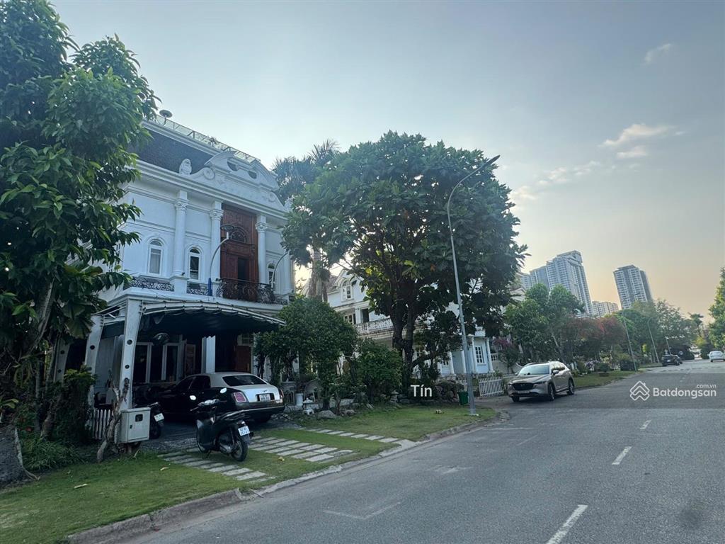 Bán biệt thự lan anh villa quận 2, tp thủ đứcdt15x26công nhận 400m23 tầng giá 240 tỷ