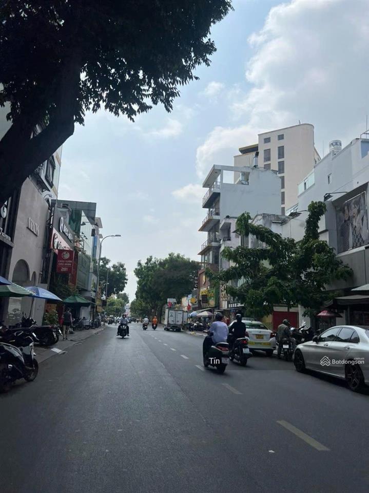 Bán tòa nhà 3 mặt tiền 341 nguyễn trãi p nguyễn cư trinh quận 1, dt8.5x209 tầng giá 90 tỷ