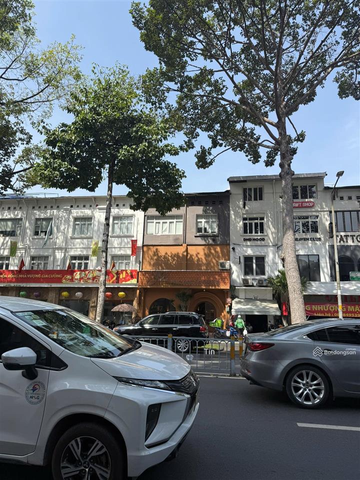 Ngay the one central ,mặt tiền đặng thị nhu,dt4x20m5 tầnghdt 120trgiá bán 39 tỷ