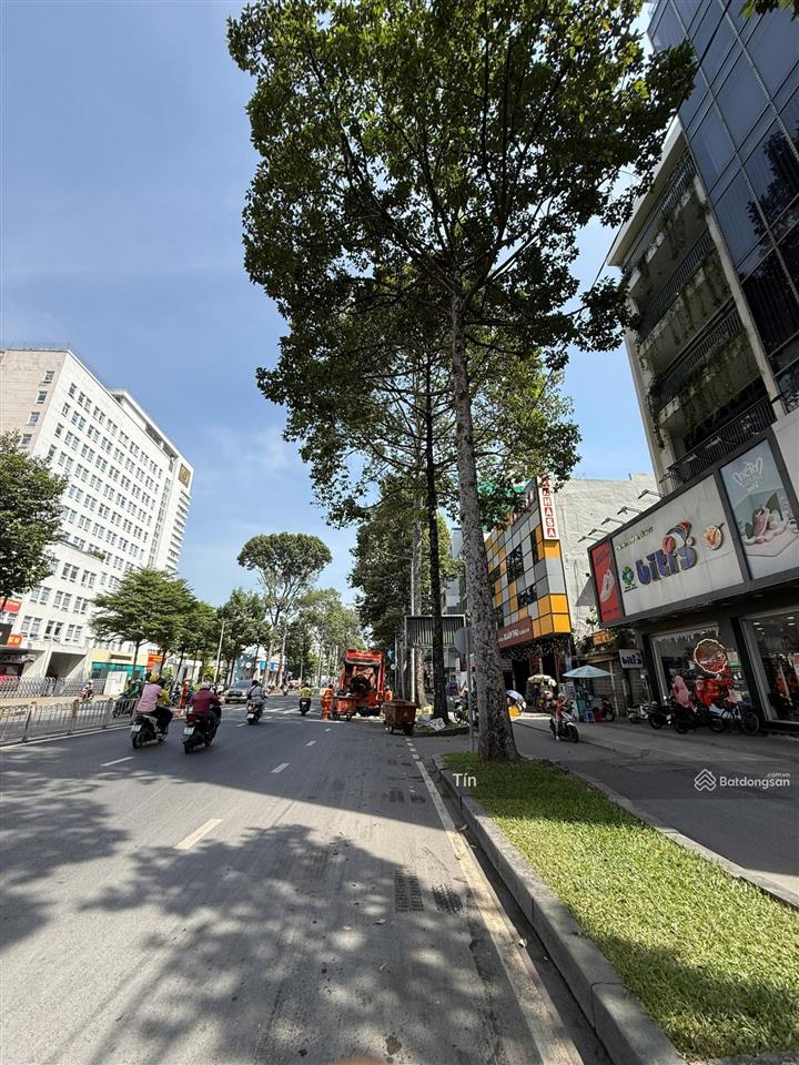 Ngay the one central ,mặt tiền đặng thị nhu,dt4x20m5 tầnghdt 120trgiá bán 39 tỷ