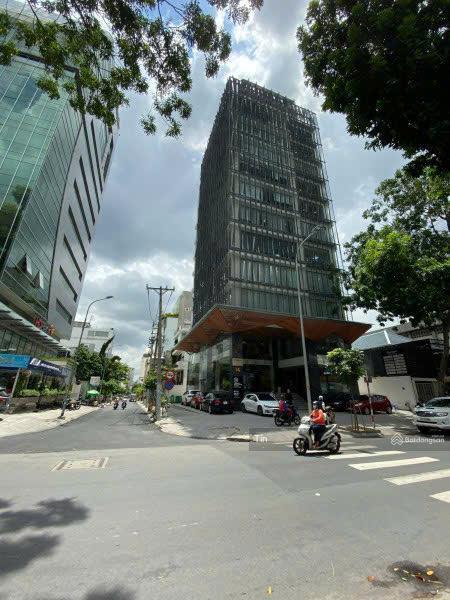 Bán nhà 56 nguyễn đình chiểu phường sài gòn, dt 19x26m 2 hầm 15 tầng hdt 1.3 tỷ/th  giá 1100 tỷ