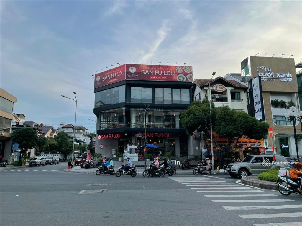 Siêu phẩm 2 mặt tiền phan xích long p2 phú nhuận, 16x16m  5 tầng  hdt 450tr/th  giá bán 180 tỷ