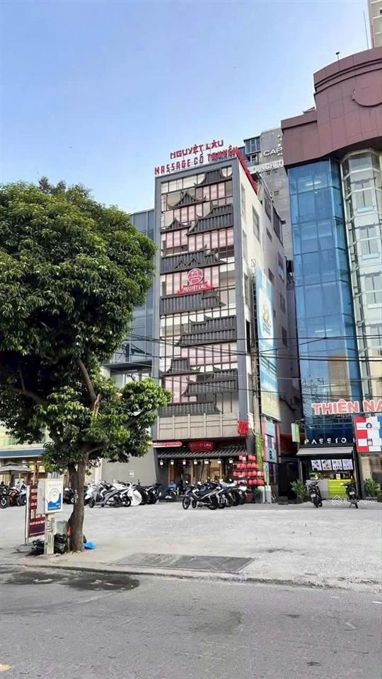 Bán tòa nhà góc 2 mặt tiền cách mạng tháng tám  dt 6x15m  7 tầng  hđt 190tr/tháng  giá 58 tỷ