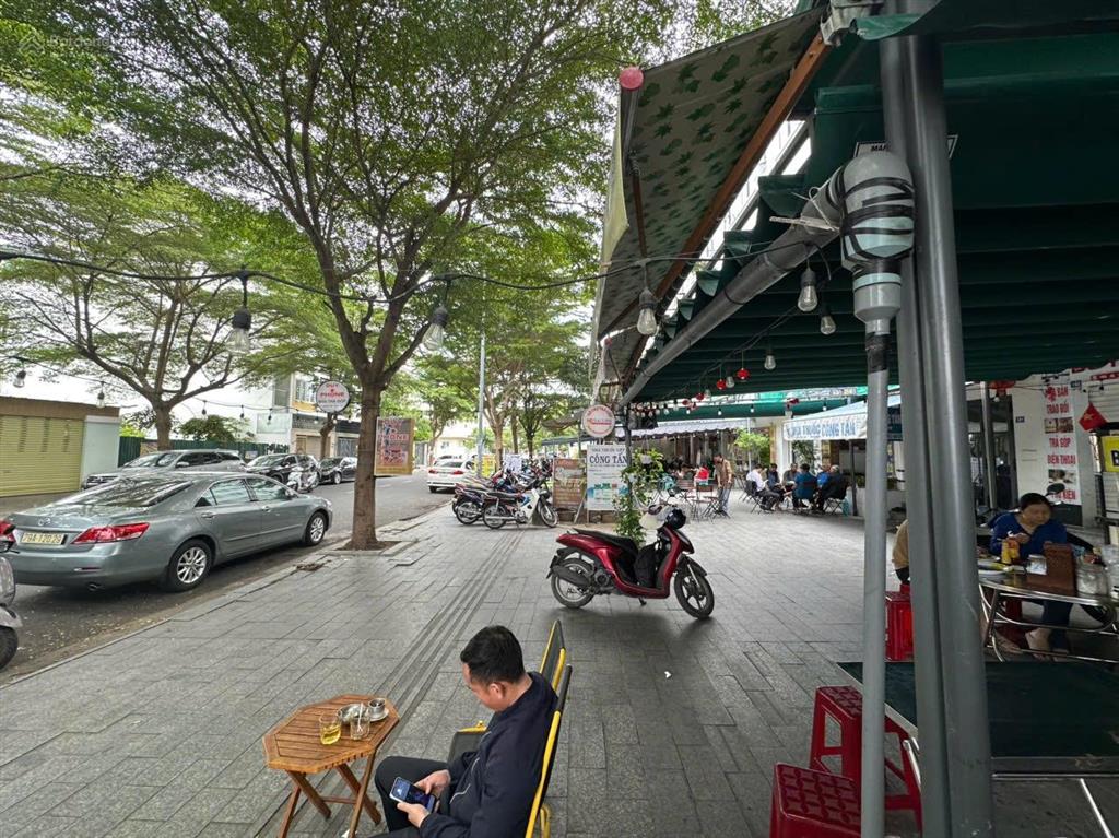 Bán nhanh căn hộ tầng trệt vừa ở vừa kinh doanh tại chung hud phước long, nha trang giá 3 tỷ 2 .