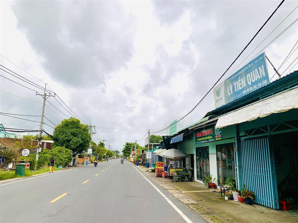 Ngộp quá rồi anh chị em ơi, bán gấp lô đất đẹp