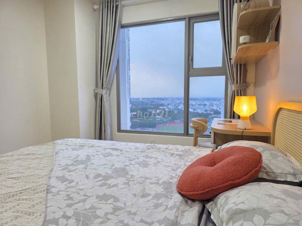 Căn hộ Skyline 72m2, Quận 7, sổ hồng sẵn, nội thất mới 99%