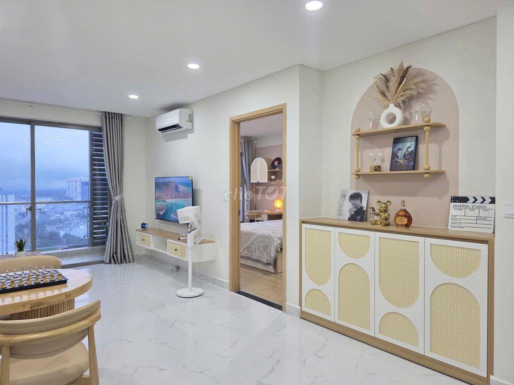 Căn hộ Skyline 72m2, Quận 7, sổ hồng sẵn, nội thất mới 99%