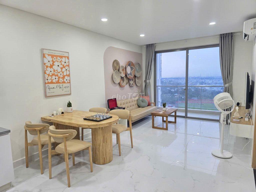 Căn hộ Skyline 72m2, Quận 7, sổ hồng sẵn, nội thất mới 99%