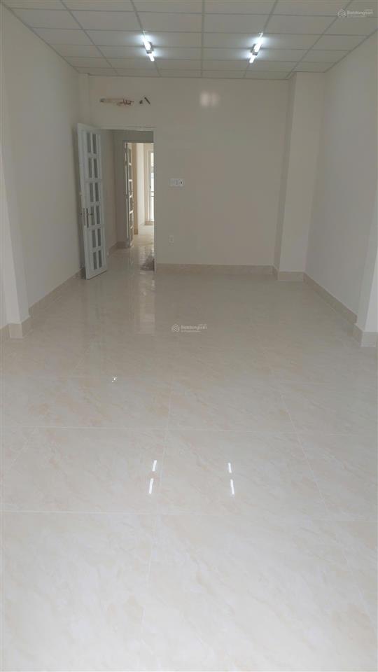 Cho thuê nhà nguyên căn mặt tiền đường 76 trần thủ độ, phường phú thạnh, (quận tân phú cũ).