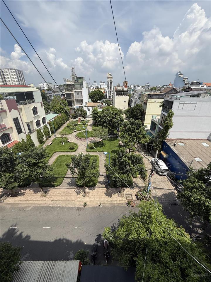 Chính chủ bán chung cư 3pn gần chợ tân hương.