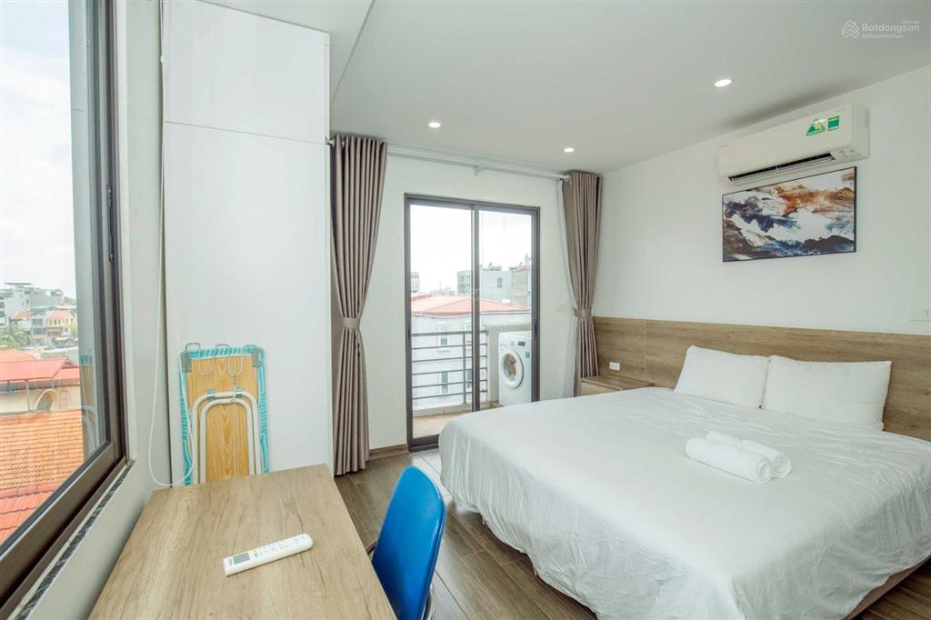 Cho thuê căn hộ 1 phòng ngủ đầy đủ đồ, tầng cao view thoáng, ngõ ô tô yên tĩnh, quảng an, tây hồ