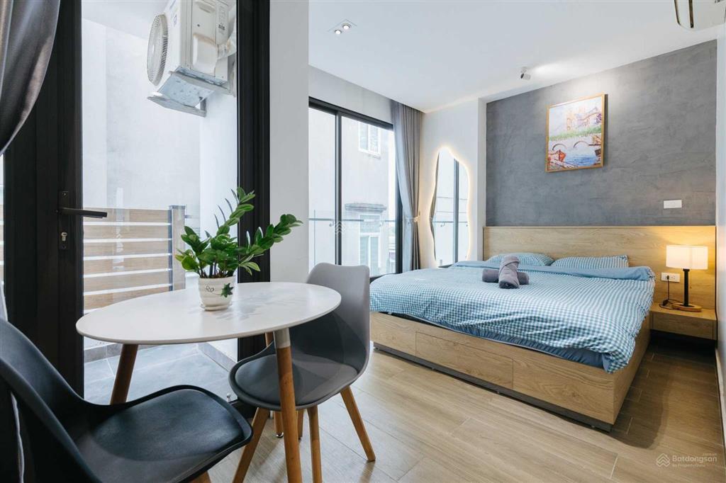 Chính chủ! cho thuê căn hộ đầy đủ nội thất 30m2, ngay đường trịnh công sơn