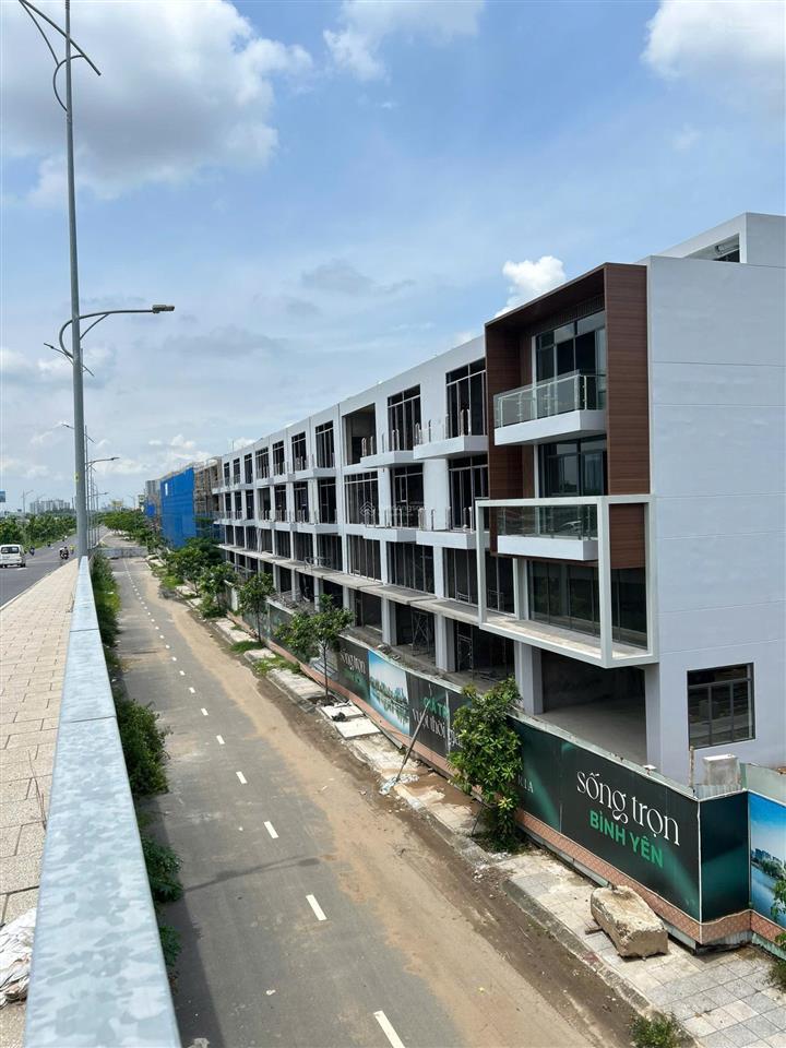 Nhà phố senturia an phú ngang 7m dài 17m 2 mặt tiền giá 27.2 tỷ hàng cđt,  0938 572 ***