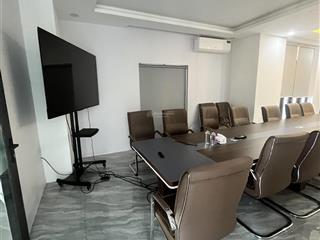 Cho thuê căn góc làm văn phòng công ty. nhà hoàn thiện full thang máy, điều hoà,  0961 730 ***