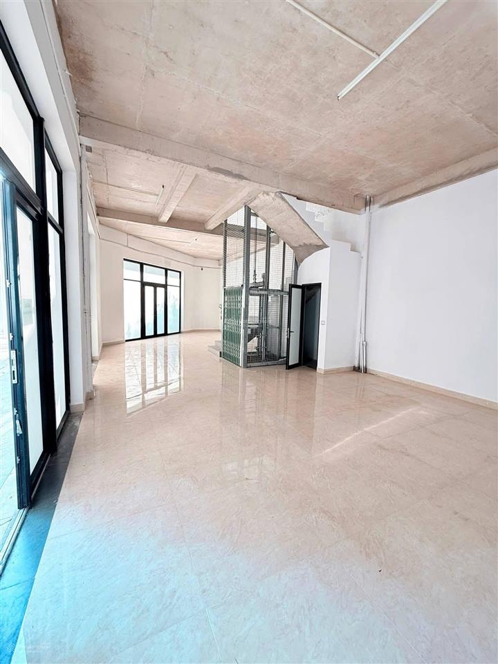 Cho thuê căn góc 310m² đường rộng ở dự án louis hoàng mai mặt đường tân mai