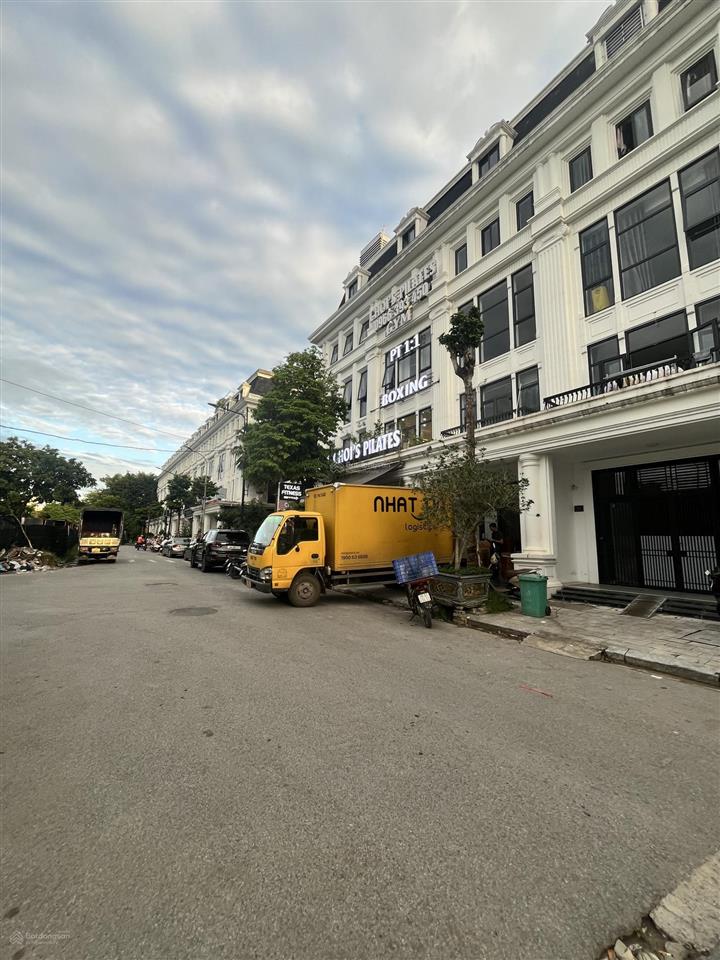 Sh louis i đường rộng 13.5m giá 25 tỷ. giá thật  thông tin thật