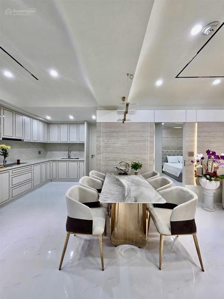 Bán căn hộ sông đà uplaza nha trang sát bãi tắm hòn chồng nội thất đẹp ,cao cấp