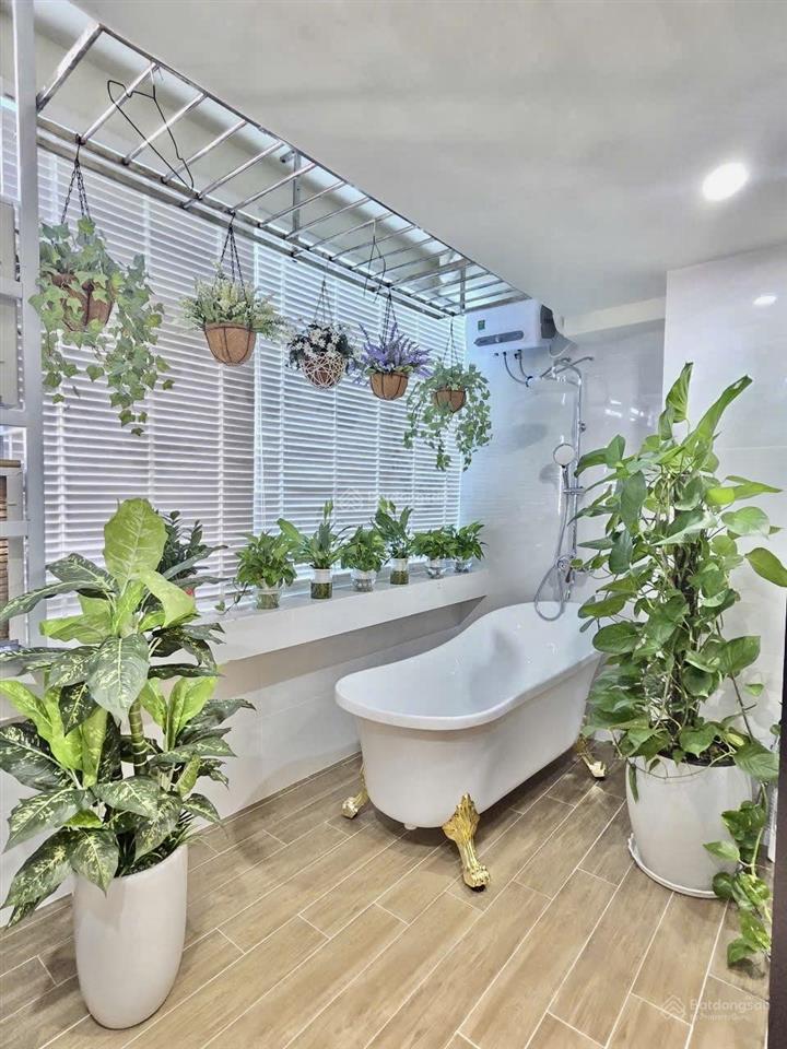 Bán căn hộ sông đà uplaza nha trang sát bãi tắm hòn chồng nội thất đẹp ,cao cấp