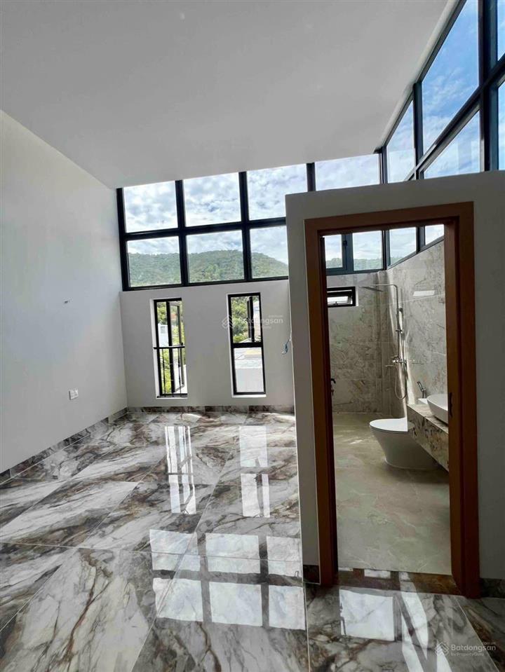 Bán nhà 4 tầng khu đô thị mipeco nha trang gần biển