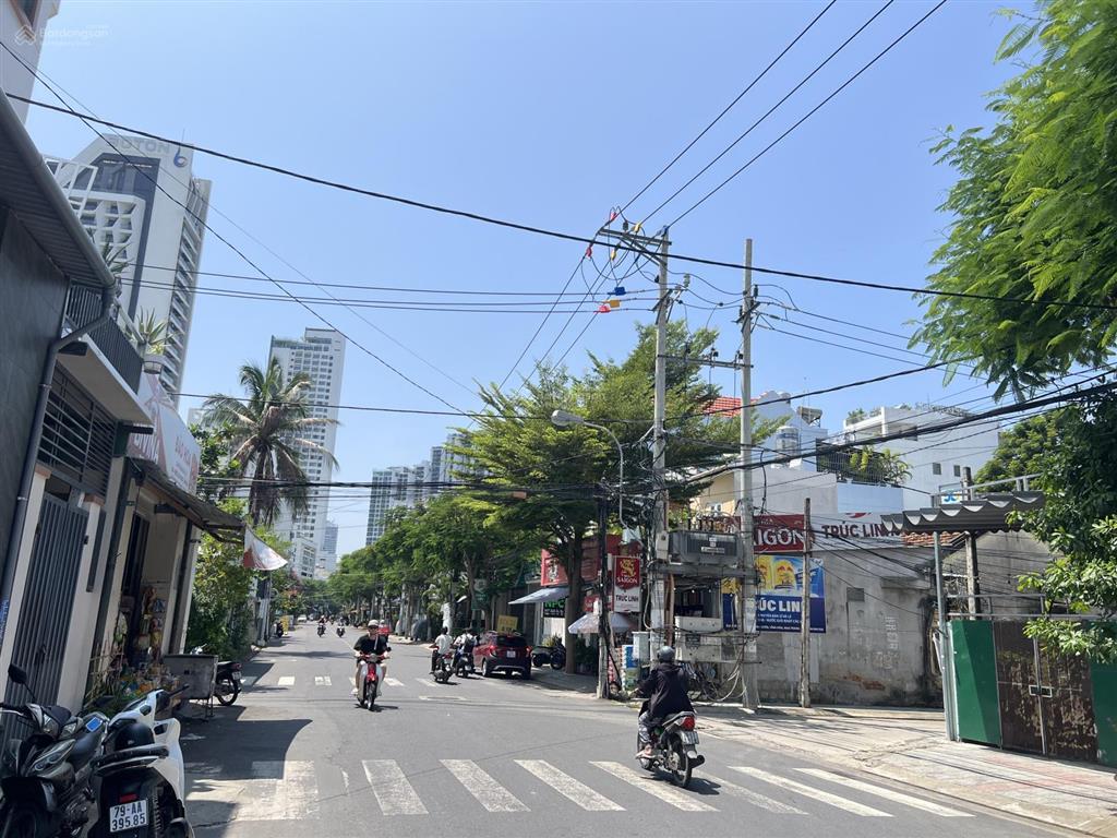 Bán lô đất ngang đẹp 2 mặt tiền đường dương hiến quyên nha trang cách biển 100m phù hợp toà căn hộ
