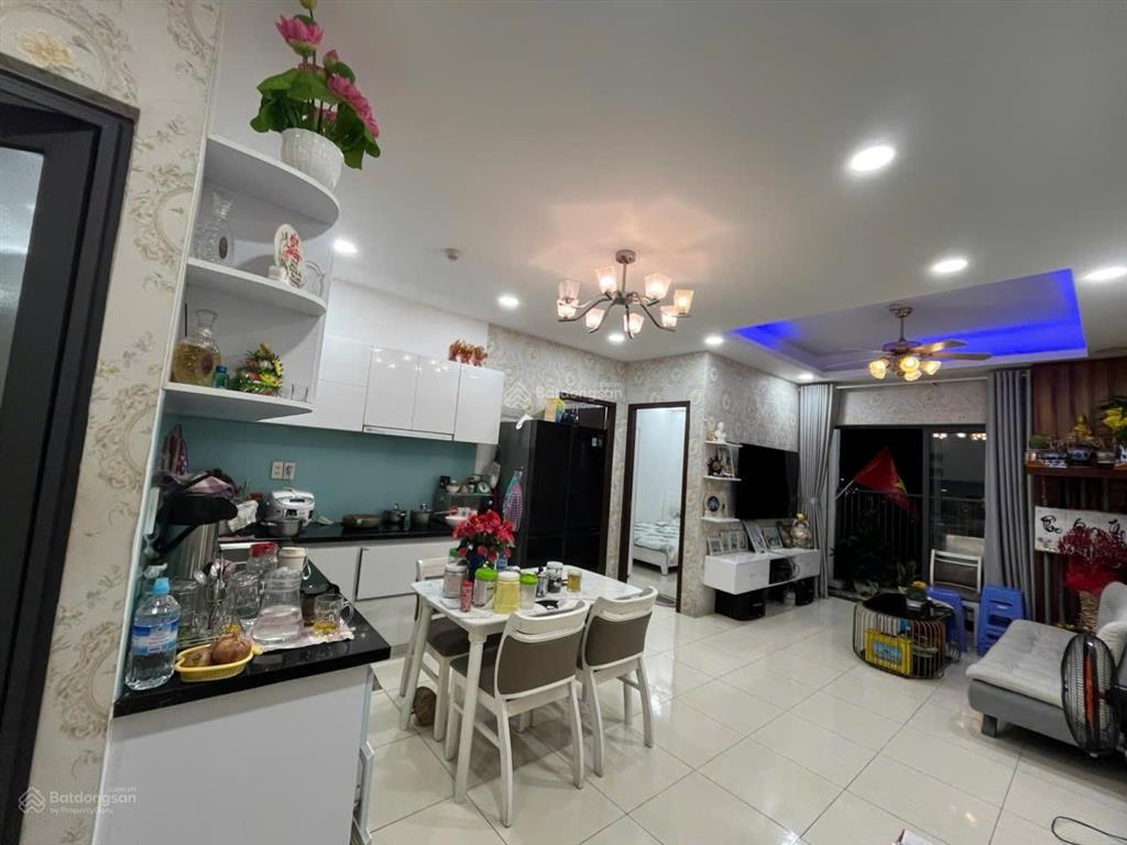 Bán chung cư ph 2 phòng ngủ, gần biển khu trung tâm nha trang