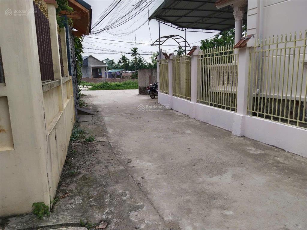 1.85 tỷ có 80m2 full thổ. lam điền cách chúc sơn 3 km