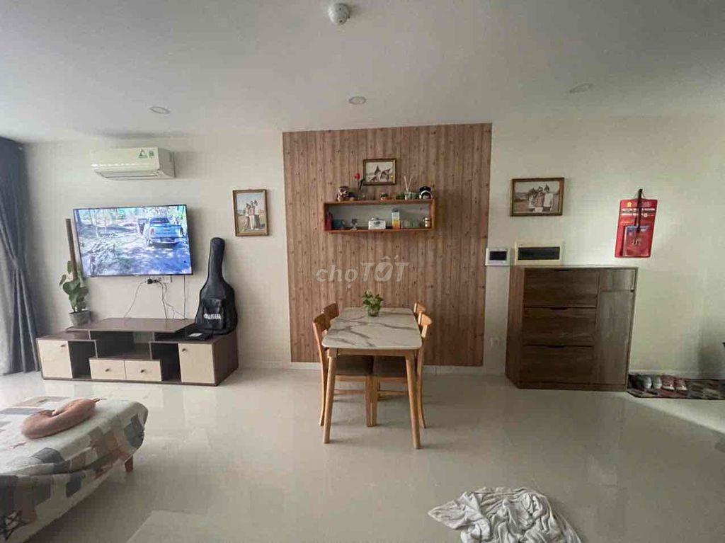 Cho thuê căn hộ Central Premium Q8 90m2 3PN 2WC ở liền full nội thất