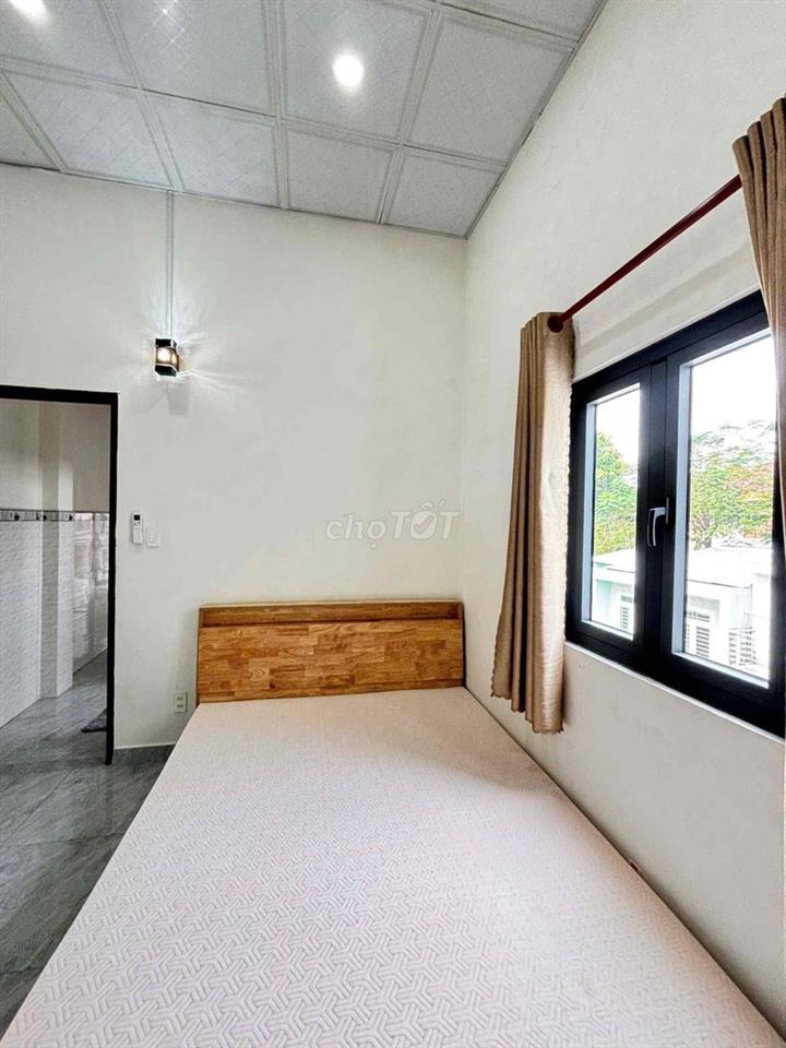 Cho thuê nhà nguyên căn Q6 1tret 2 lầu 4pn full nội thất 15tr