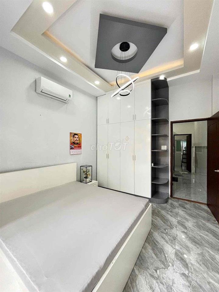 Cho thuê nhà nguyên căn Q6 1tret 2 lầu 4pn full nội thất 15tr